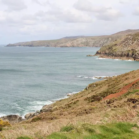 Belmont House Апартаменты